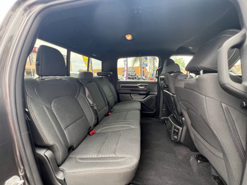 Used 2025 RAM 1500 Big Horn AWD/4WD image 15
