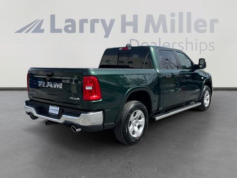 New 2026 RAM 1500 Big Horn AWD/4WD image 5