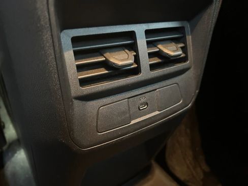 Used 2024 Chevrolet Colorado LT w/ LT Convenience Package II AWD/4WD image 36