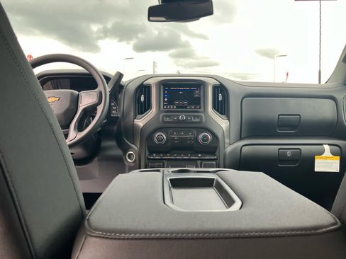 New 2026 Chevrolet Silverado 2500 Custom w/ Custom Value Package AWD/4WD image 30