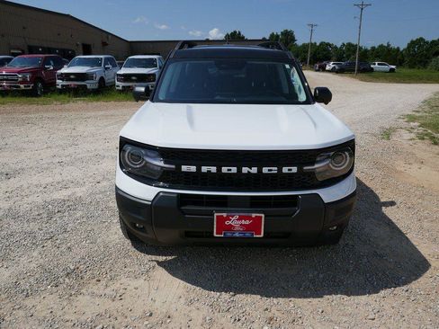 New 2025 Ford Bronco Sport Outer Banks w/ Outer Banks Tech Package+ image 8