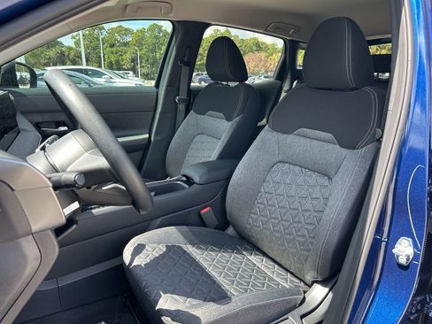 New 2026 Nissan Kicks SV image 19