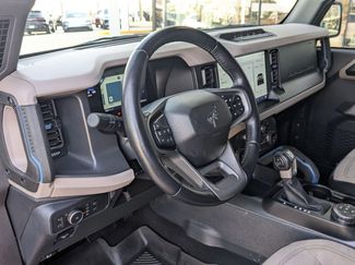 Used 2022 Ford Bronco Wildtrak video 4