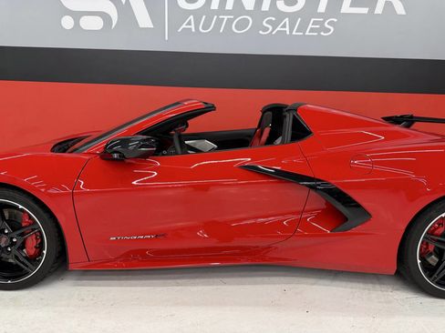 Used 2022 Chevrolet Corvette Stingray 2dr Convertible w/ Z51 Performance Package image 29