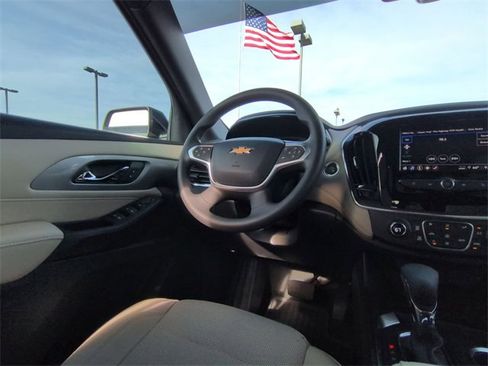 Certified 2023 Chevrolet Traverse LS image 7