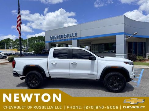 Used 2024 GMC Canyon Elevation w/ Trailering Package AWD/4WD image 4