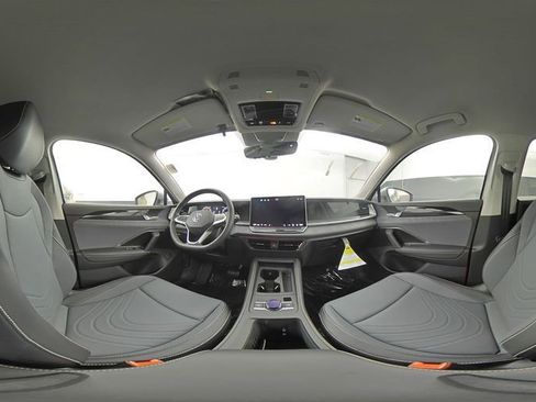 New 2026 Volkswagen Tiguan SE AWD/4WD image 12
