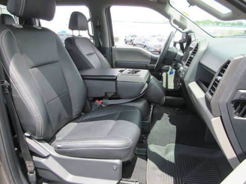 Used 2022 Ford F250 XL w/ STX Appearance Package AWD/4WD image 22