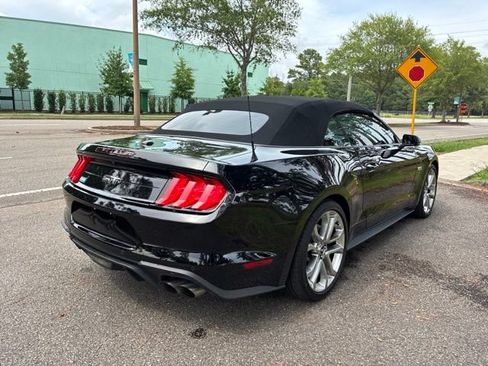 Used 2022 Ford Mustang GT Premium w/ Equipment Group 401A RWD image 26