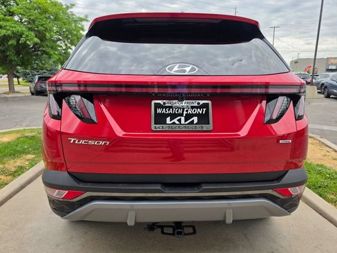 Used 2023 Hyundai Tucson Limited AWD/4WD image 6