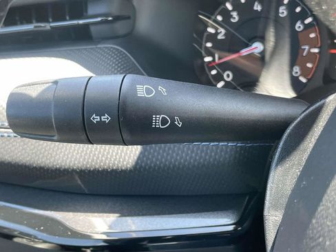 New 2026 Jeep Compass Latitude AWD/4WD image 33