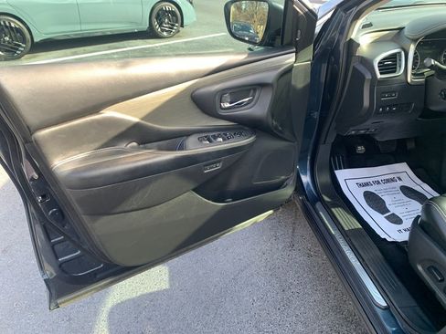 Used 2017 Nissan Murano Platinum w/ Platinum Technology Package image 19