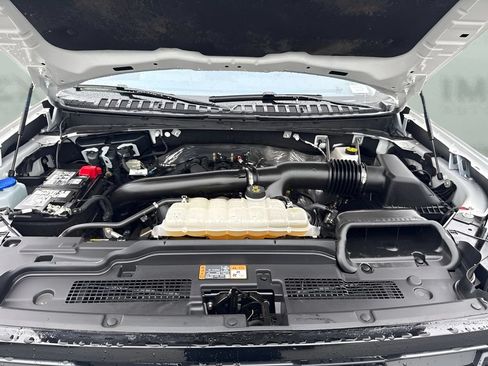 Used 2025 Ford Expedition Active RWD image 20