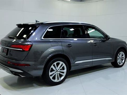 Used 2025 Audi Q7 3.0T Premium Plus AWD/4WD image 7