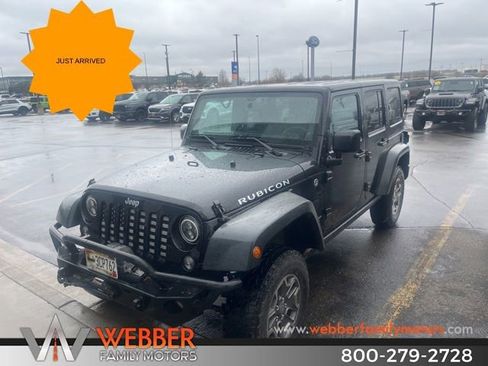Used 2014 Jeep Wrangler Unlimited Rubicon w/ Connectivity Group AWD/4WD image 1