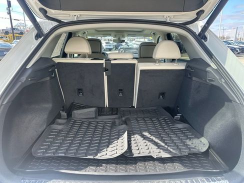 Used 2023 Audi Q3 2.0T Premium Plus w/ Premium Plus Package image 6