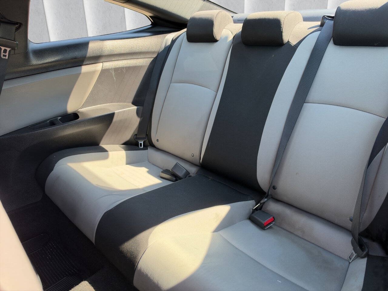 Used 2016 Honda Civic EX-T image 19