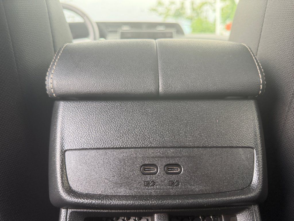 Used 2025 GMC Terrain Elevation AWD/4WD image 19