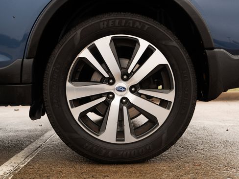 Used 2019 Subaru Outback 2.5i Limited w/ Protection Package #1 image 15