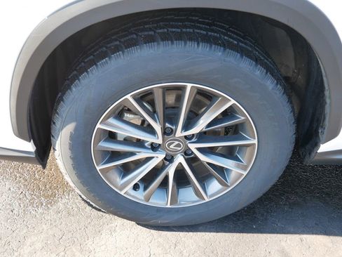 Used 2024 Lexus NX 350 AWD image 8