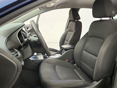 Used 2019 Chevrolet Malibu LS w/ Driver Confidence Package image 27