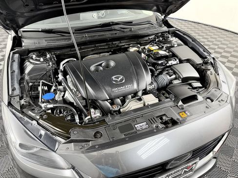 Used 2018 MAZDA MAZDA3 Grand Touring w/ Premium Equipment Package FWD image 22