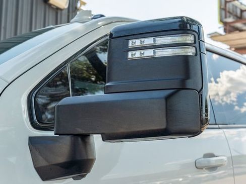 Used 2021 GMC Sierra 2500 AT4 w/ AT4 Premium Plus Package image 10