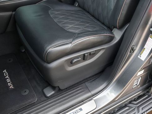 Used 2021 Nissan Armada Platinum w/ Captain's Chairs Package RWD image 8