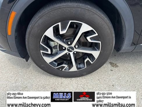Used 2023 Kia Sportage EX FWD image 9