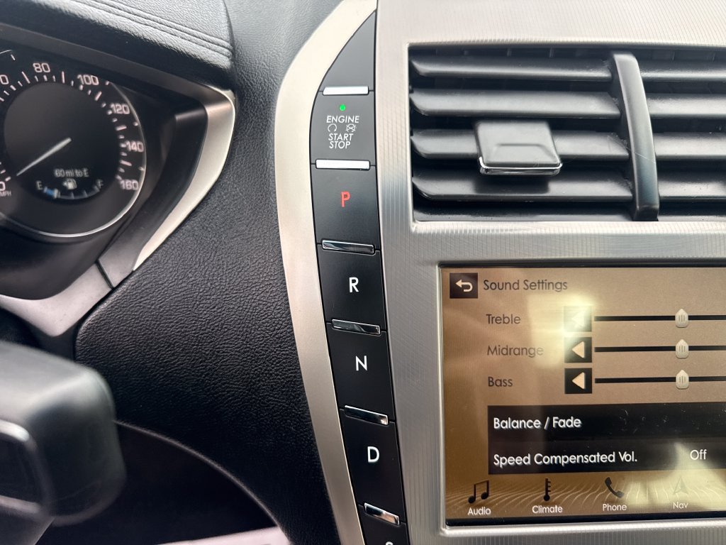 Used 2018 Lincoln MKZ Reserve w/ Magnetic Appearance Package FWD image 36