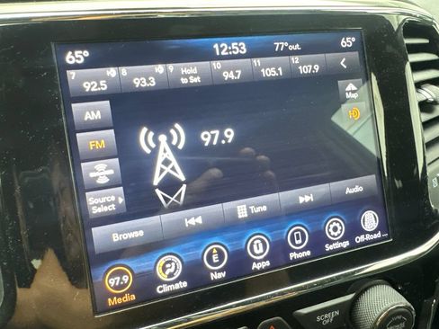 Used 2022 Jeep Grand Cherokee Laredo E AWD/4WD image 65