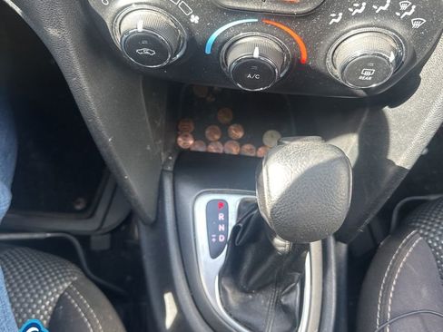 Used 2014 Dodge Dart SXT image 24