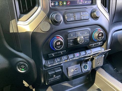 Used 2021 Chevrolet Silverado 1500 RST w/ Convenience Package II AWD/4WD image 33