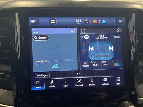 Used 2022 RAM 1500 Big Horn AWD/4WD image 32