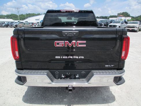 New 2026 GMC Sierra 1500 SLT w/ SLT Premium Package AWD/4WD image 5
