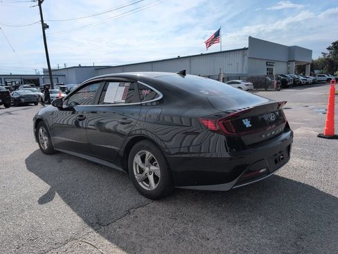 Used 2020 Hyundai Sonata SE FWD image 6