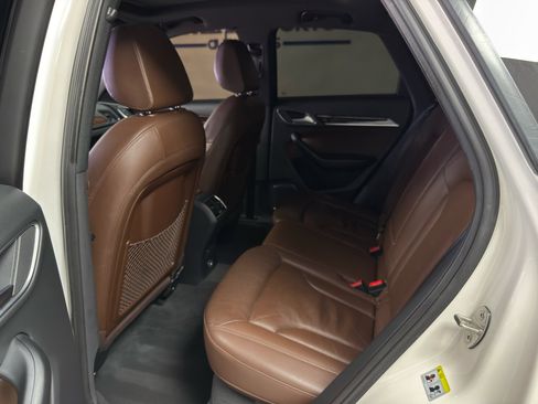 Used 2017 Audi Q3 2.0T Prestige w/ Prestige Package image 32