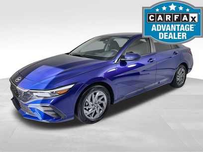 Certified 2025 Hyundai Elantra Hybrid