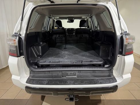 Used 2021 Toyota 4Runner TRD Off-Road Premium w/ Moonroof Package AWD/4WD image 11