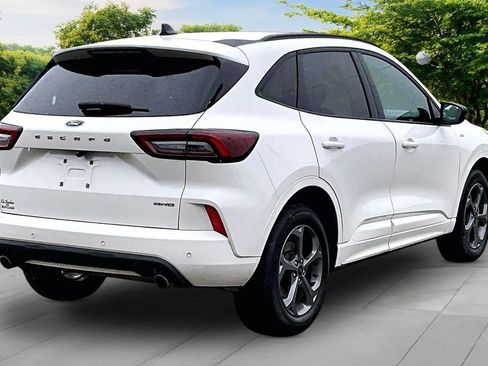 Used 2024 Ford Escape ST-Line w/ Tech Pack #1 AWD/4WD image 13