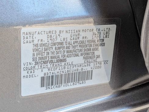 Used 2020 Nissan Versa SR w/ Convenience Package FWD image 30