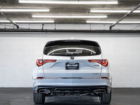 Certified 2024 Acura MDX SH-AWD image 4