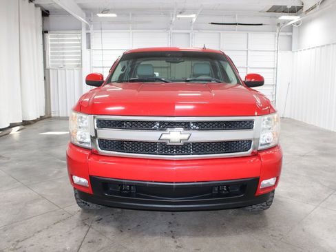 Used 2007 Chevrolet Silverado 1500 LTZ w/ Suspension Package, Off-Road" image 2