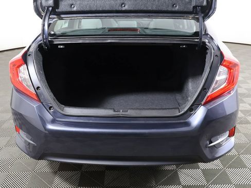 Used 2018 Honda Civic EX image 10