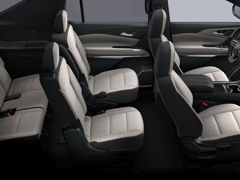 New 2025 Chevrolet Traverse LT w/ Sun and Wheel Package image 33