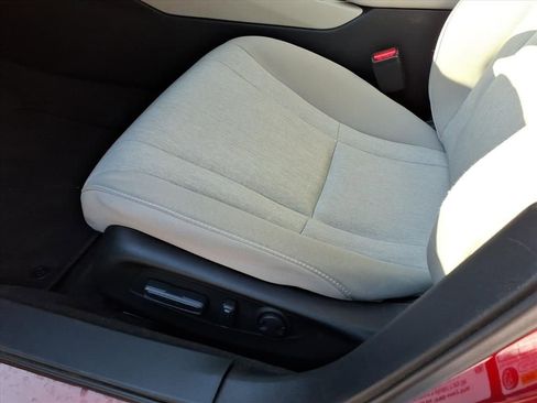 Used 2024 Honda Accord EX image 15