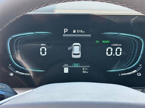 New 2025 Kia Niro SX image 22