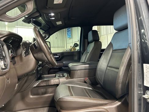 Used 2022 GMC Sierra 2500 Denali w/ Denali Ultimate Package AWD/4WD image 11
