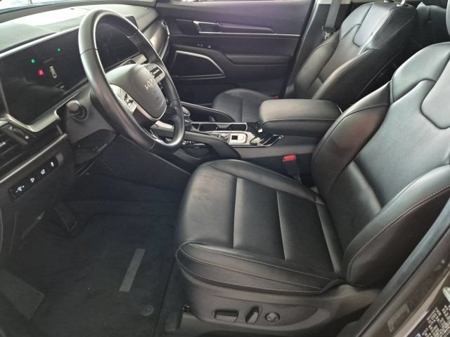 Used 2025 Kia Telluride S FWD image 25