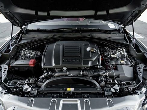 New 2026 Jaguar F-PACE R-Dynamic S image 31